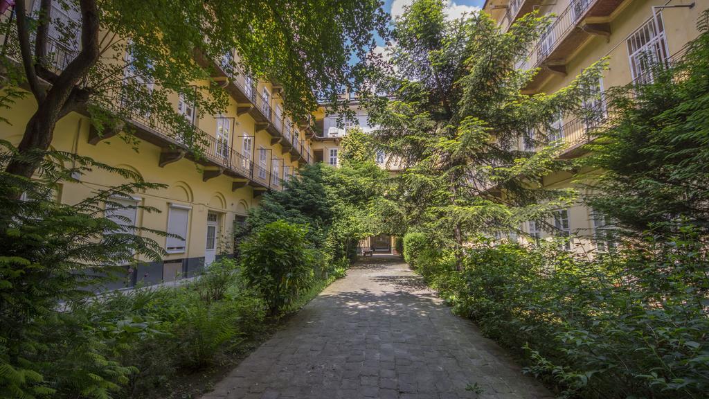 Stupendous Apartment Budapest Exterior photo